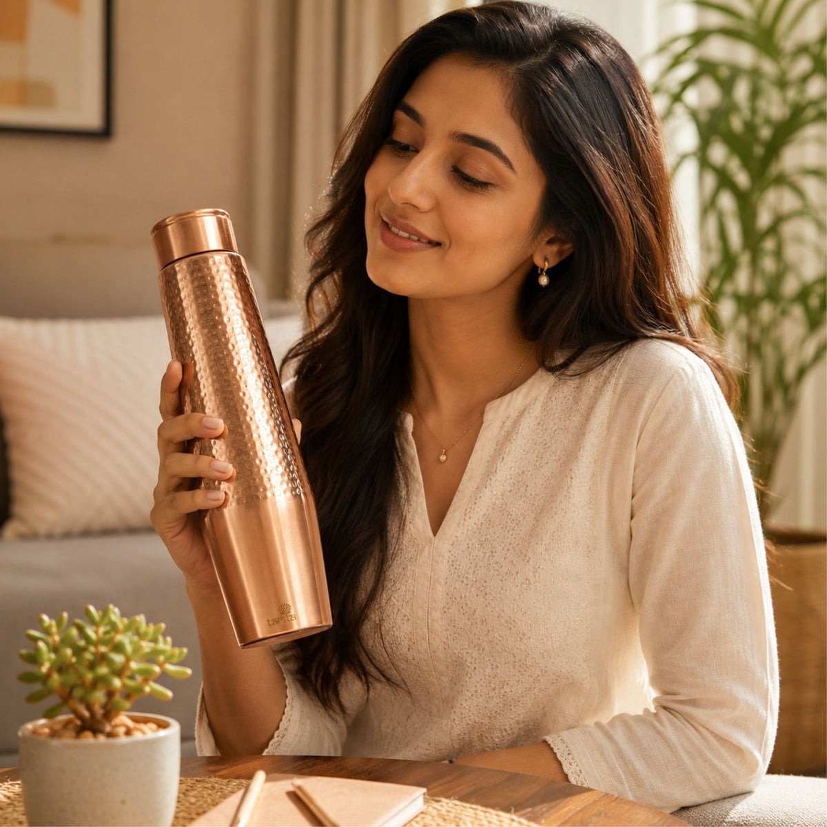 Tamtaware Handcrafted Pure Copper Water Bottle 950 ml – Dual Finish Hammered Upper